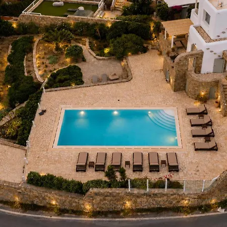 Your Private Mykonos קלפטיס