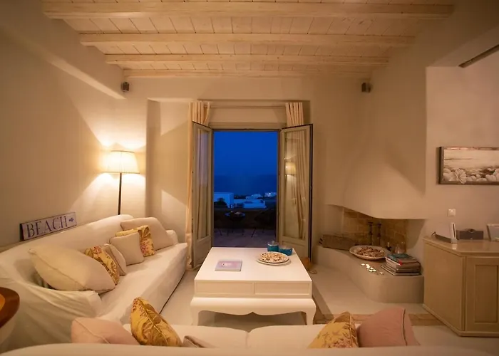 Your Private Mykonos Vila Kalafatis